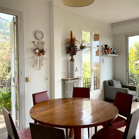 Vue Holiday home *